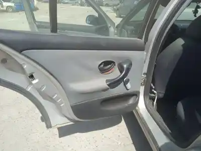 Scrapping Vehicle peugeot 406 break (8e/f) 2.0 hdi 110 of the year 2000 powered rhz (dw10ated)