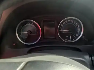 Здавання транспортного засобу toyota auris ranchera familiar (_e18_) 1.8 hybrid (zwe186_) року 2013 потужний 2zr-fxe