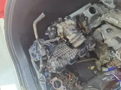 Здавання транспортного засобу toyota auris ranchera familiar (_e18_) 1.8 hybrid (zwe186_) року 2013 потужний 2zr-fxe