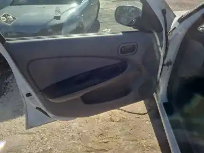 Veículo de Sucata nissan almera ii hatchback (n16) 1.5 do ano 2001 alimentado qg15de