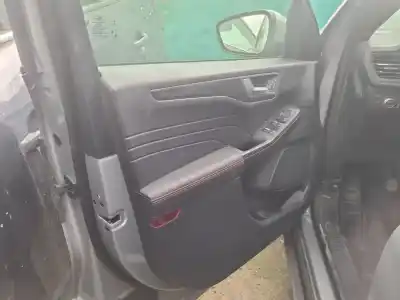 Veículo de Sucata ford kuga iii (dfk) 1.5 ecoboost do ano 2021 alimentado yzda,yzdb