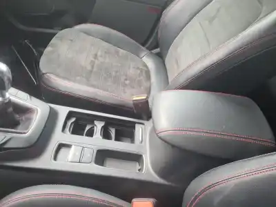 Veículo de Sucata ford kuga iii (dfk) 1.5 ecoboost do ano 2021 alimentado yzda,yzdb