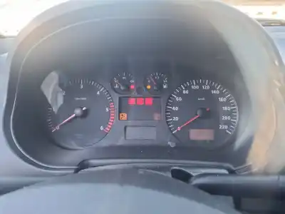 Veículo de Sucata seat ibiza ii (6k1) 1.9 tdi do ano 2001 alimentado 1z,agr,ahu,alh