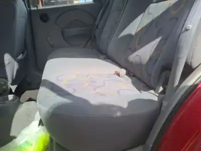 Здавання транспортного засобу daewoo kalos (klas) 1.4 року 2003 потужний f14s3