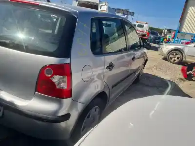 Veículo de Sucata volkswagen polo (9n_, 9a_) 1.2 do ano 2002 alimentado awy,bmd