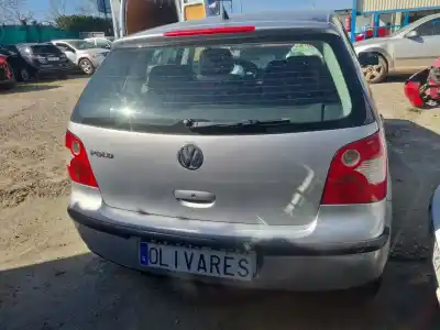 Veículo de Sucata volkswagen polo (9n_, 9a_) 1.2 do ano 2002 alimentado awy,bmd
