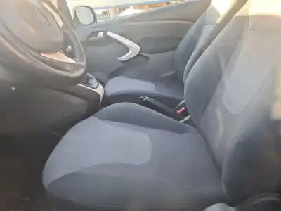 Veicolo di demolizione ford ka (ru8) 1.3 tdci dell'anno 2009 alimentato 169a1000,fd4