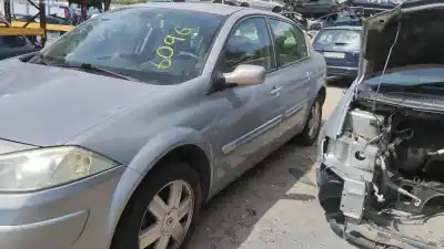 Утилизация автомобиля renault                                            megane ii sedán (lm0/1_)                                                                                                                                                                                                                                   1.6 16v (lm1r, lm0c) года 2006 питание k4m 760,k4m 761,k4m 812,k4m 813
