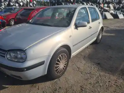 Veículo de Sucata volkswagen golf iv (1j1) 1.9 tdi 4motion do ano 2000 alimentado agr