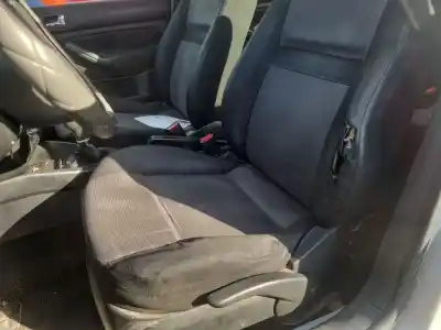 Veículo de Sucata volkswagen golf iv (1j1) 1.9 tdi 4motion do ano 2000 alimentado agr