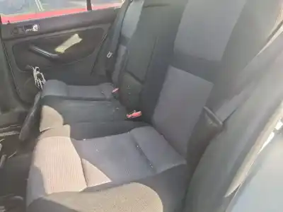 Veículo de Sucata volkswagen golf iv (1j1) 1.9 tdi 4motion do ano 2000 alimentado agr