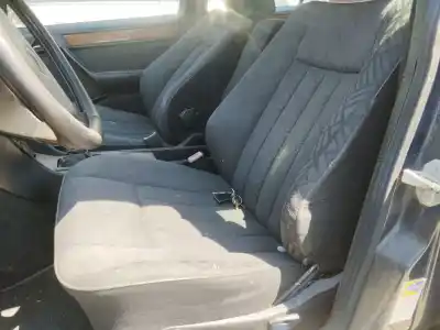 Здавання транспортного засобу mercedes-benz 124 sedán (w124) 200 d (124.120) року 2000 потужний om 601.912