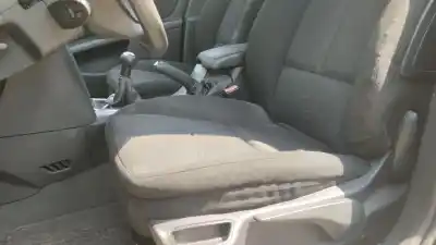 Veículo de Sucata peugeot 407 (6d_) 1.8 16v (6d6fyc) do ano 2006 alimentado 6fy (ew7a)