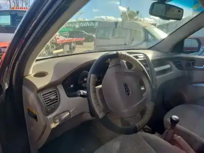 Veicolo di demolizione kia sportage ii (je_, km) 2.0 crdi dell'anno 2009 alimentato d4ea