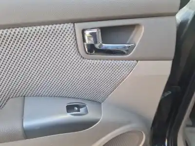 Veicolo di demolizione kia sportage ii (je_, km) 2.0 crdi dell'anno 2009 alimentato d4ea