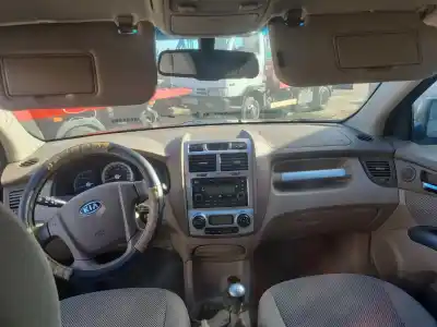 Veicolo di demolizione kia sportage ii (je_, km) 2.0 crdi dell'anno 2009 alimentato d4ea