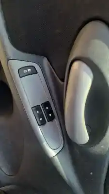 Здавання транспортного засобу fiat stilo multi wagon (192_) 1.9 jtd року 2007 потужний 192 a5.000
