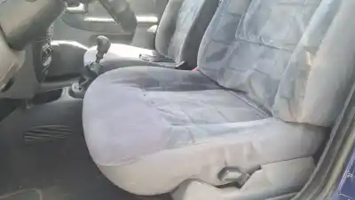 Scrapping Vehicle renault megane i (ba0/1_) 1.9 dci (ba05, ba1f) of the year 2001 powered f9q 732,f9q 733