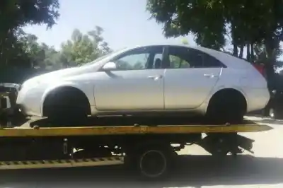 Здавання транспортного засобу NISSAN PRIMERA BERLINA (P12)  року 2001 потужний 