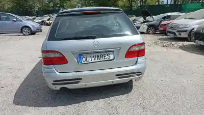 Véhicule à la ferraille mercedes-benz clase e t-model (s211) e 320 t cdi (211.226) de l'année 2008 alimenté om 648.961