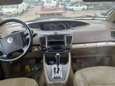 Здавання транспортного засобу ssangyong rodius i 2.7 xdi року 2005 потужний d27dt