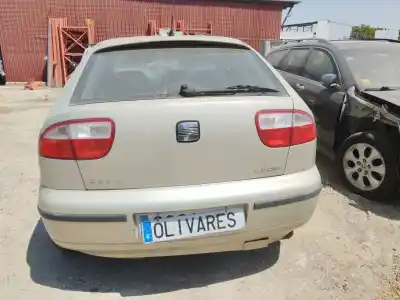 Veículo de Sucata seat leon (1m1) 1.6 16 v do ano 2000 alimentado aus,azd,bcb
