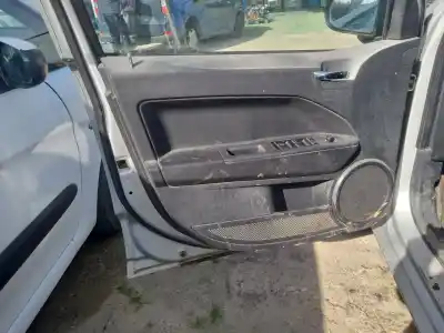Здавання транспортного засобу dodge caliber 2.0 crd року 2008 потужний ecd,ece