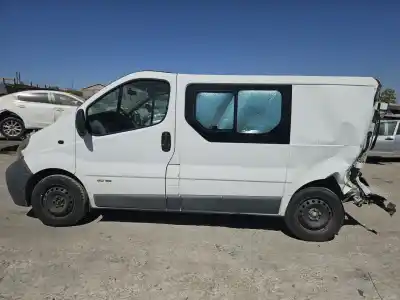Здавання транспортного засобу nissan primastar autobús (x83) dci 80 року 2001 потужний f9q u7