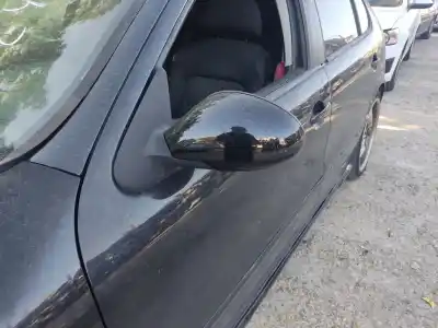 Veículo de Sucata seat leon (1m1) 1.6 16 v do ano 2001 alimentado aus,azd,bcb