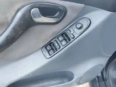 Veículo de Sucata seat leon (1m1) 1.6 16 v do ano 2001 alimentado aus,azd,bcb