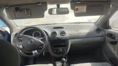 Veículo de Sucata daewoo lacetti fastback (klan) 1.4 do ano 2004 alimentado f14d3