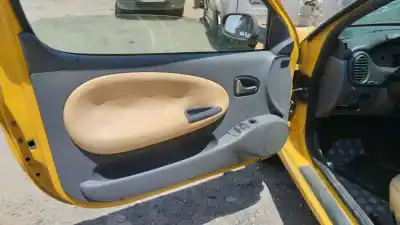 Veículo de Sucata renault megane i coach (da0/1_) 1.4 16v (da0d, da1h, da0w, da10) do ano 2001 alimentado k4j 700,k4j 714,k4j 750