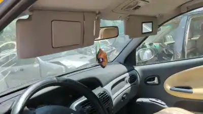 Veículo de Sucata renault megane i coach (da0/1_) 1.4 16v (da0d, da1h, da0w, da10) do ano 2001 alimentado k4j 700,k4j 714,k4j 750