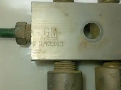 Vehicul casat OPEL CORSA C  al anului 2002 alimentat Z12XE