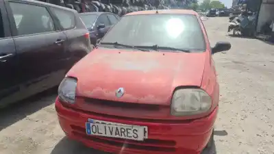 Vehicul casat RENAULT CLIO II (BB_, CB_)  al anului 1999 alimentat D7F 710,D7F 720,D7F 722,D7F 726,D7F 744,D7F 746,D7