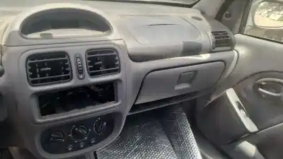 Vehicul casat renault clio ii (bb_, cb_) 1.2 (bb0a, bb0f, bb10, bb1k, bb28, bb2d, bb2h, cb0a,... al anului 1999 alimentat d7f 710,d7f 720,d7f 722,d7f 726,d7f 744,d7f 746,d7