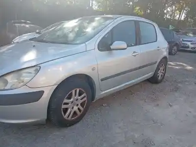 Scrapping Vehicle peugeot 307 (3a/c) 1.4 16v of the year 2003 powered kfu (et3j4)