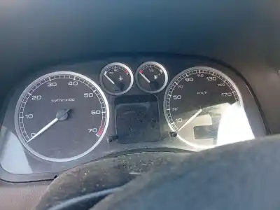 Scrapping Vehicle peugeot 307 (3a/c) 1.4 16v of the year 2003 powered kfu (et3j4)