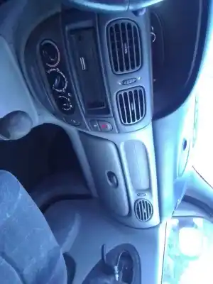 Здавання транспортного засобу renault megane scenic (ja0/1_) 1.9 d (ja0j) року 1997 потужний f8q790