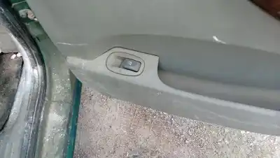 Vehicul casat renault scénic i monospace (ja0/1_, fa0_) 1.9 dti (ja0n) al anului 1999 alimentat f9q 731,f9q 734,f9q 736