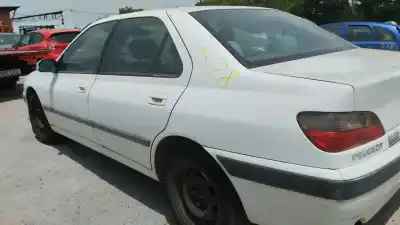 Veículo de Sucata peugeot 406 (8b) 2.0 16v do ano 1997 alimentado rfv (xu10j4r)