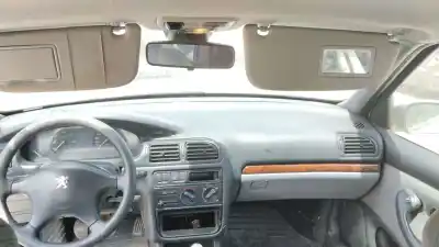 Veículo de Sucata peugeot 406 (8b) 2.0 16v do ano 1997 alimentado rfv (xu10j4r)