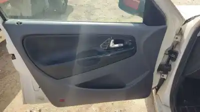 Scrapping Vehicle seat cordoba vario (6k5) 1.4 i of the year 2000 powered aex,akk,akv,anw,apq,aud