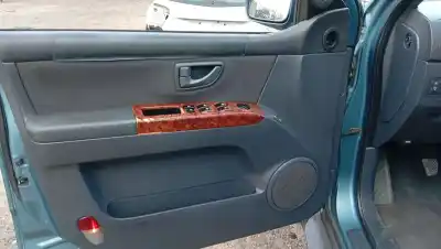 Scrapping Vehicle kia sorento i (jc) 2.5 crdi of the year 2002 powered d4cb