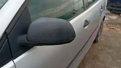 Veículo de Sucata volkswagen polo (9n_, 9a_) 1.2 do ano 2002 alimentado awy,bmd