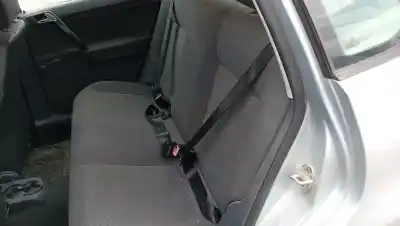 Veículo de Sucata volkswagen polo (9n_, 9a_) 1.2 do ano 2002 alimentado awy,bmd