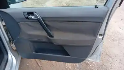 Veículo de Sucata volkswagen polo (9n_, 9a_) 1.2 do ano 2002 alimentado awy,bmd