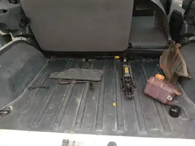 Hurda Aracı FORD TOURNEO CONNECT  Yılın 2005 güçlü HCPA,HCPB,HCPC,HCPD,P9PA,P9PB,P9PC,P9PD,R3PA,RWPE,