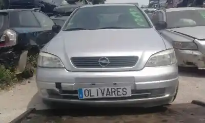 Vehicul casat opel astra g berlina comfort al anului 1998 alimentat 