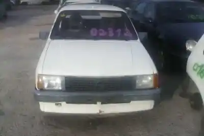 Veicolo di demolizione opel corsa a 1.2 dell'anno 1983 alimentato 12st